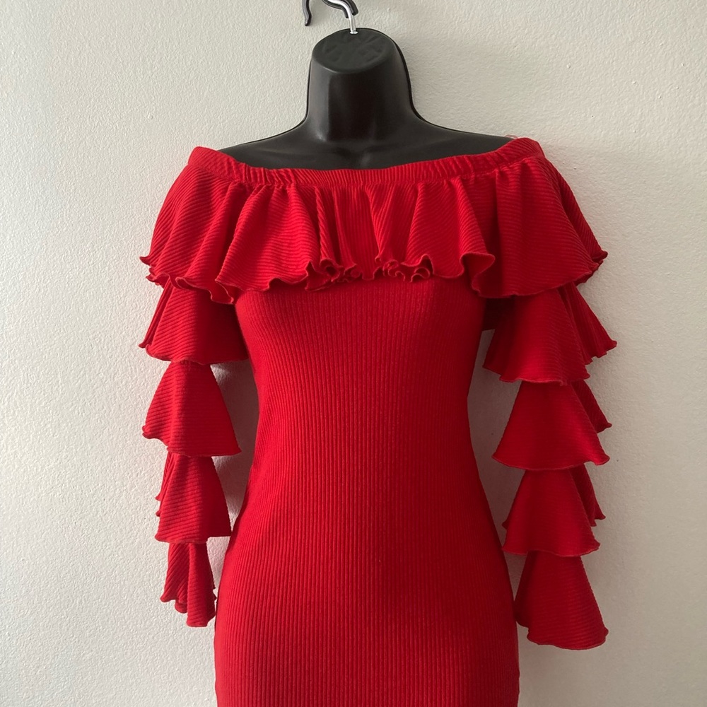 Size S /Stretchy fabric ruffle dress